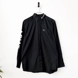 Amazing Ariat Button Down Western Cowboy Shirt Embroidered Spell-out Logo Black